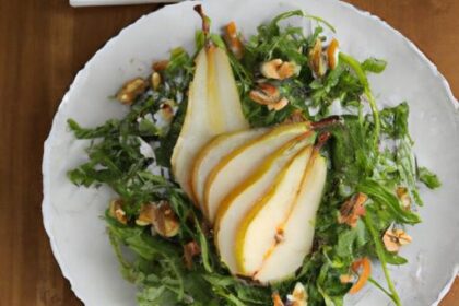 Crisp Arugula & Pear Salad with Crunchy Walnut Delight