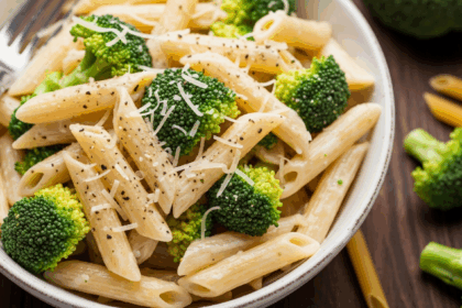Creamy Penne Alfredo with Broccoli: A Simple Delight