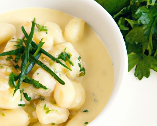 Hearty Creamy Chicken and Gnocchi Soup: Comfort in a Bowl